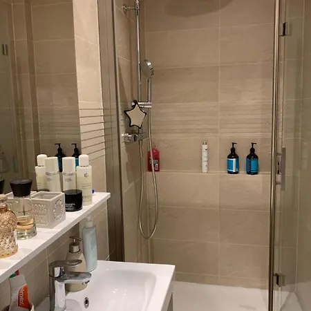 Privee - Proche De Paris Et Versailles Apartmán *